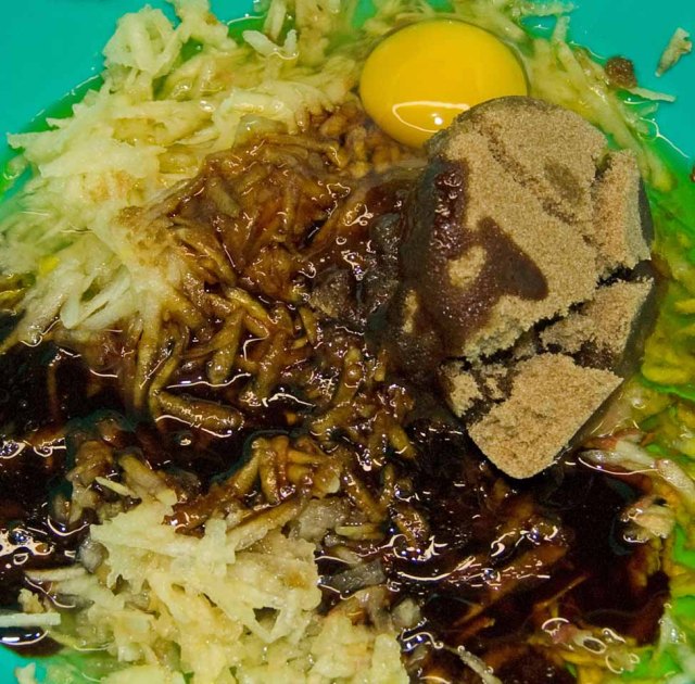 Molasses Apple Cookies 1