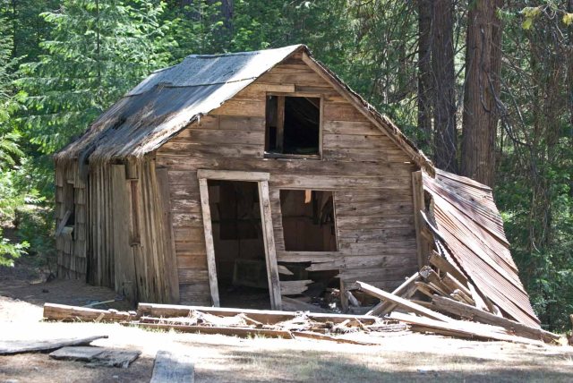 cabin near North Bloomfield
